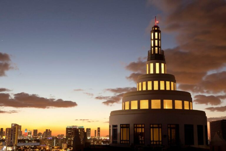 loews miami beach hotel11 768x512