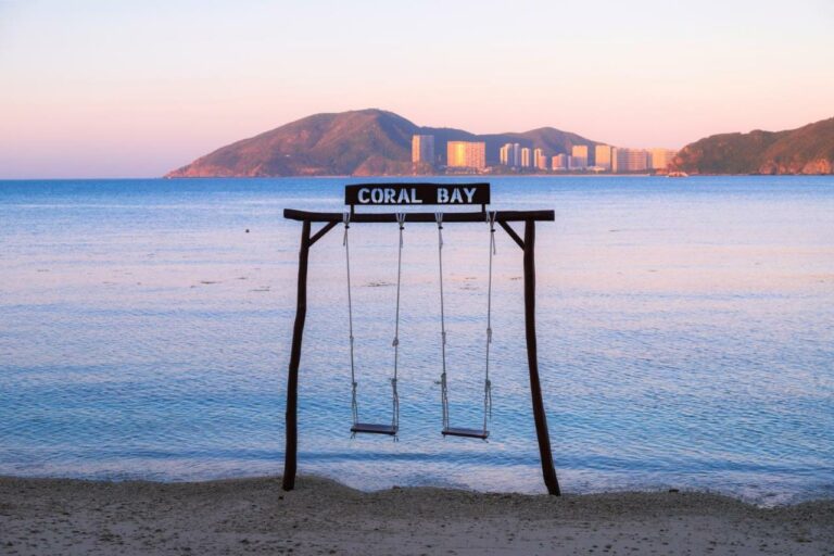 mandarin oriental sanya beach hotel8 768x512