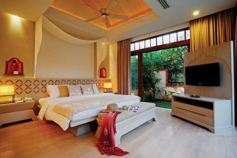 melati beach resort spa beach hotel thailand9 768x512