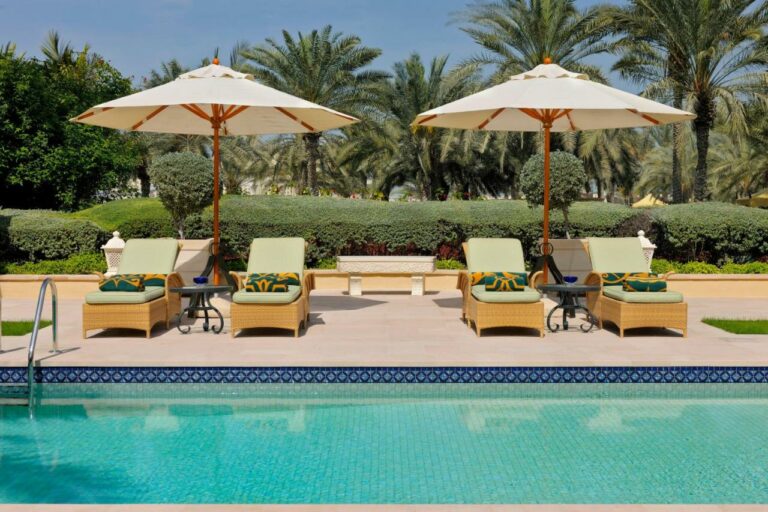 one only royal mirage beach hotel dubai17 768x512