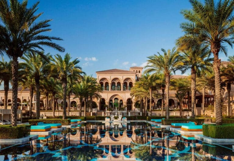 one only the palm dubai beach hotel 768x527