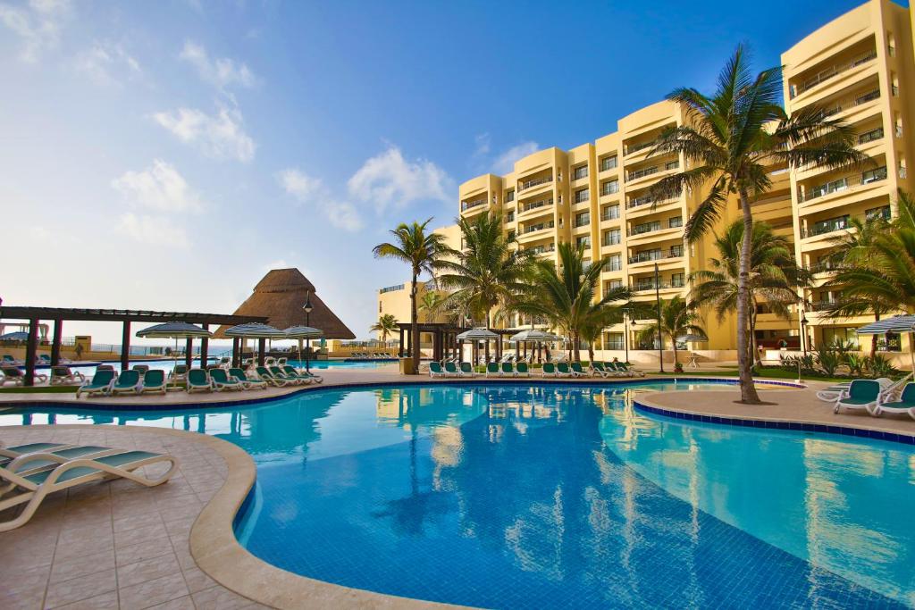 royal sands cancun beach hotel mexico
