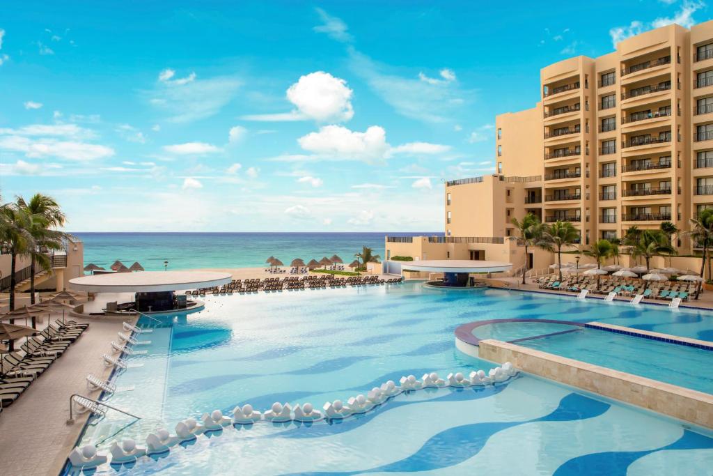 royal sands cancun beach hotel mexico10