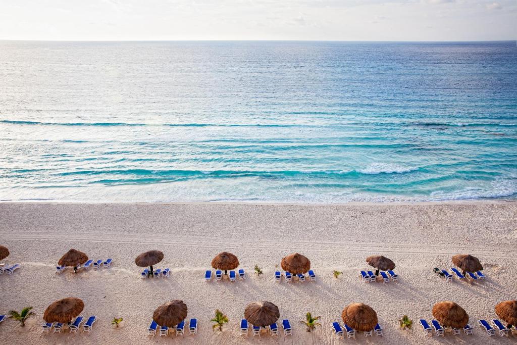 royal sands cancun beach hotel mexico2