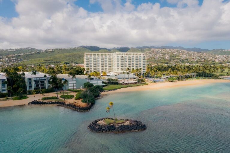 the kahala hotel and resort7 768x511