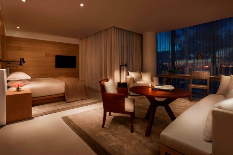 the miami beach edition8 768x512