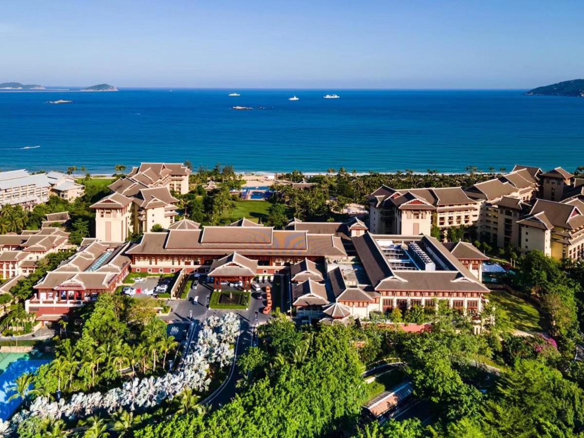 the ritz carlton sanya beach hotel