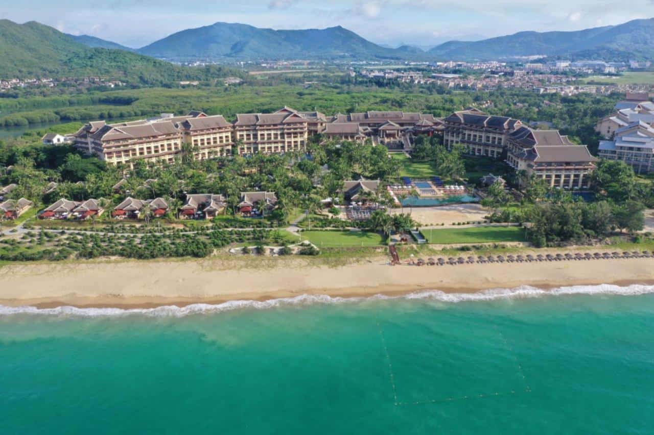 the ritz carlton sanya beach hotel2