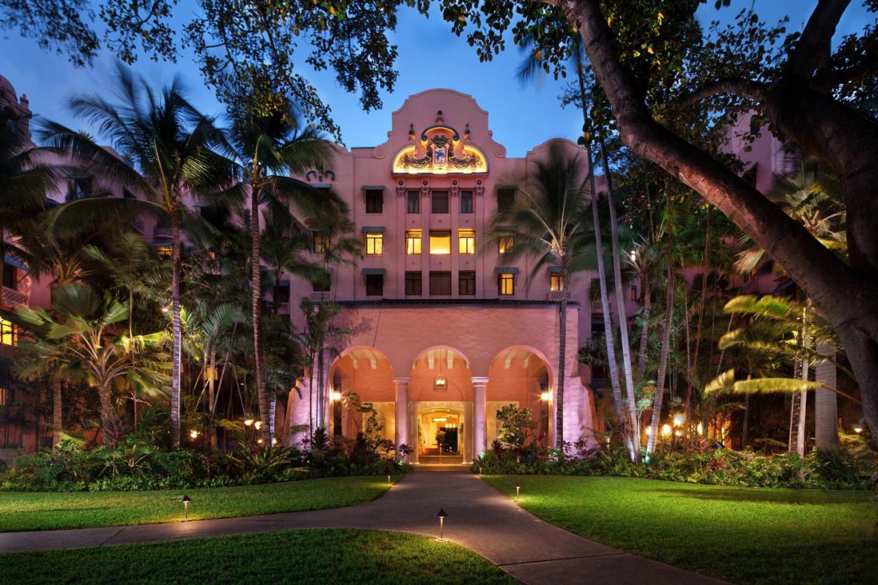 the royal hawaiian a luxury collection resort waikiki1