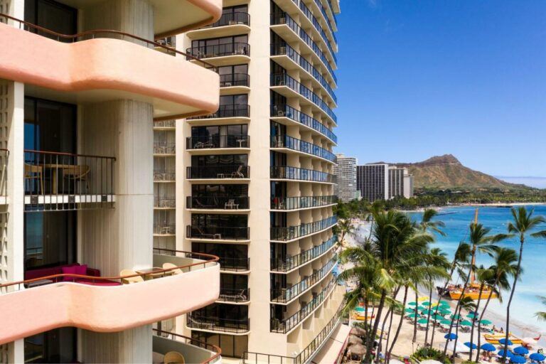 the royal hawaiian a luxury collection resort waikiki14 768x512