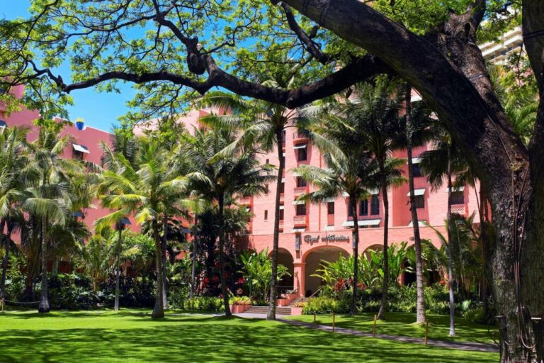 the royal hawaiian a luxury collection resort waikiki16 768x512