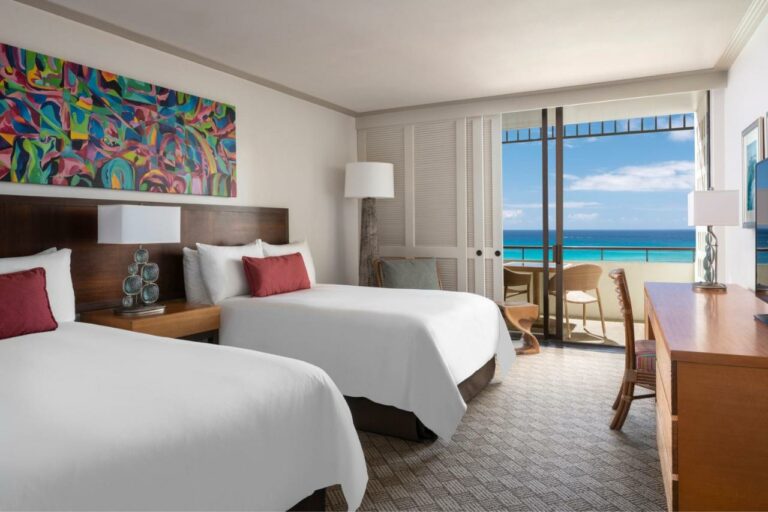 the royal hawaiian a luxury collection resort waikiki21 768x512