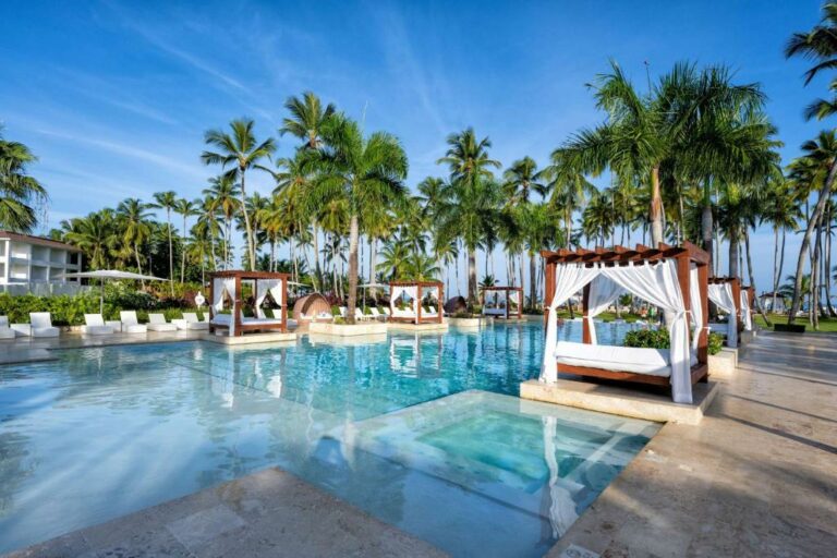 viva v samana beach hotel dominican republic 1 768x512