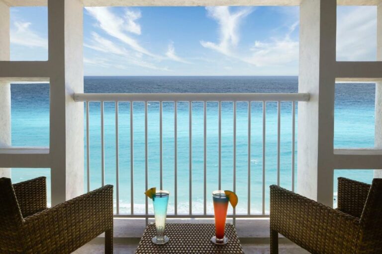 westin resort cancun beach hotel mexico6 768x512
