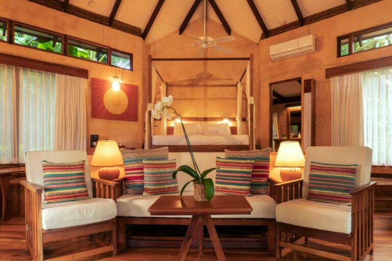 capitan suizo beachfront boutique beach hotel costa rica19 768x512