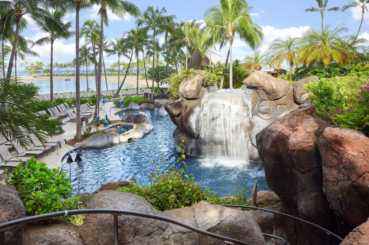 hilton grand vacations club grand waikikian honolulu beach hotel7