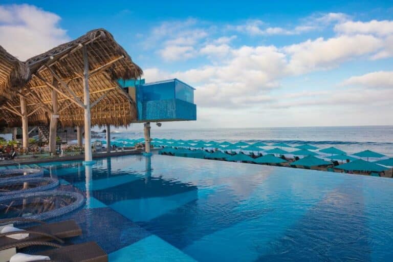 hotel almar puerto vallarta 1.jpg 768x512