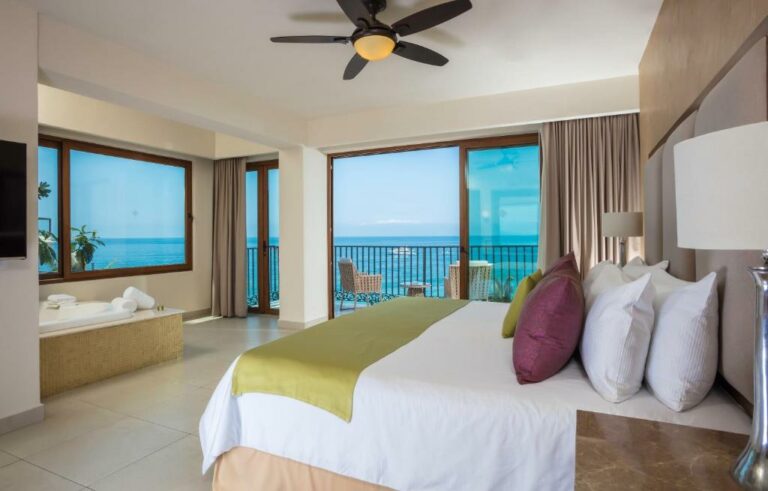 hotel almar puerto vallarta 5.jpg 768x491