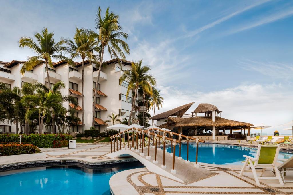 Buenaventura Grand Hotel & Great Moments - All Inclusive****, Beach Hotel in Puerto Vallarta, Mexico