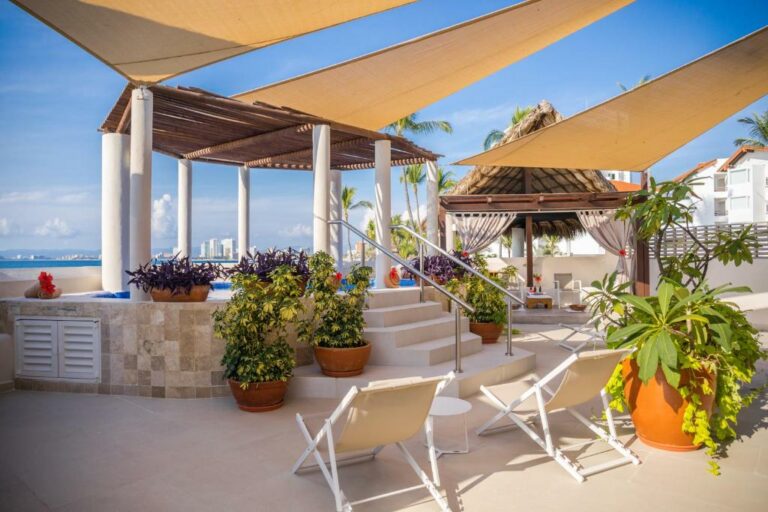 hotel buenaventura puerto vallarta 3.jpg 768x512