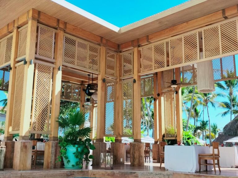 hotel fiesta americana puerto vallarta 7.jpg 768x576