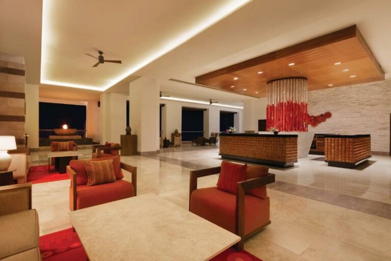 hotel hyatt puerto vallarta 3.jpg 768x512