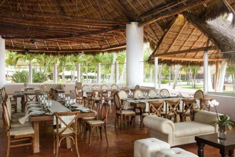 hotel the westin puerto vallarta 9.jpg 768x512