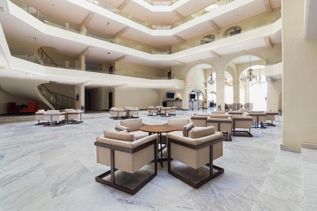 hotel villa del palmar puerto vallarta 2.jpg