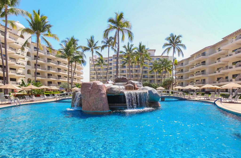 hotel villa del palmar puerto vallarta 5.jpg