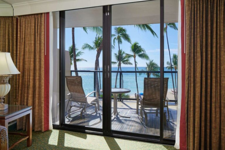 outrigger waikiki beach resort15 768x512