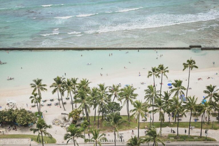 waikiki beach marriott resort spa11 768x512