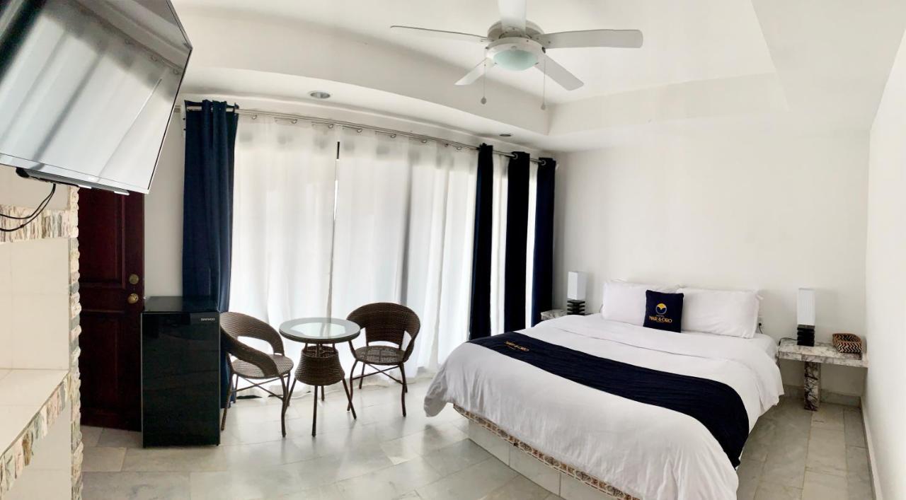 Mar Y Oro Hotel Contadora Island Exterior