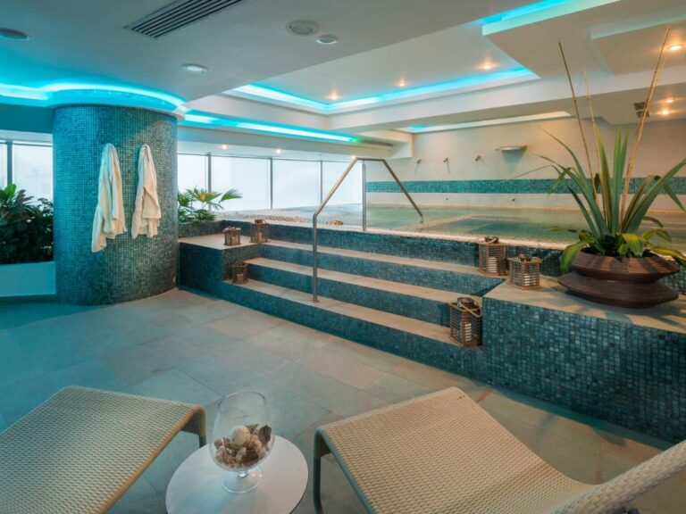 hoel las americas torre del mar 5 768x576