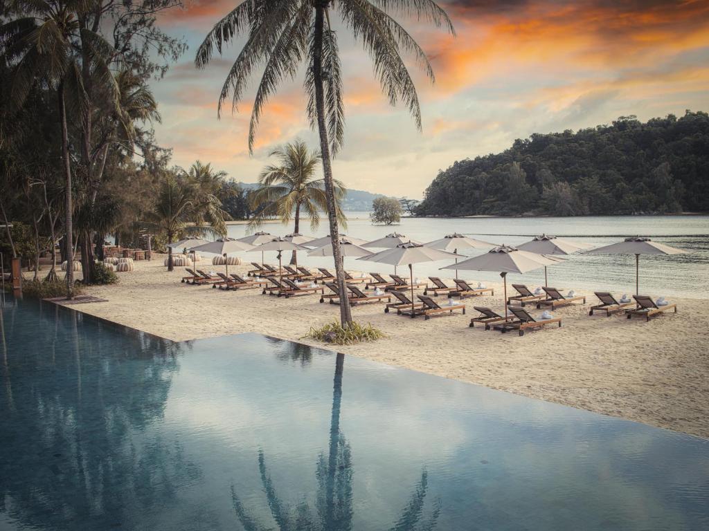 Anantara Layan Phuket Resort, Beach Hotel Phuket, Thailand