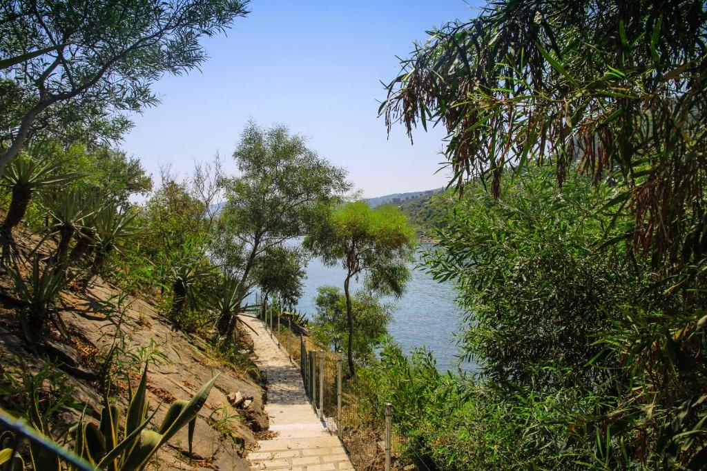 blue bay cefalu beach hotel sicily 6