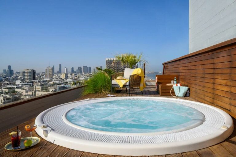 carlton tel aviv beach hotel 9 768x512
