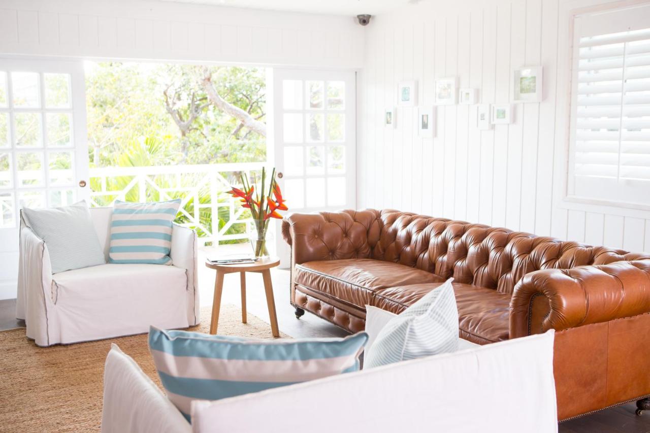 coral sands beach hotel bahamas6