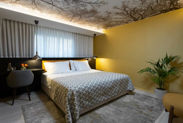 dan tel aviv beach hotel 768x518