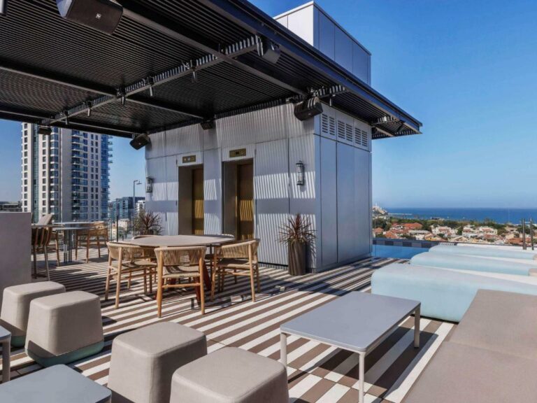 elkonin beach hotel tel aviv4 768x576