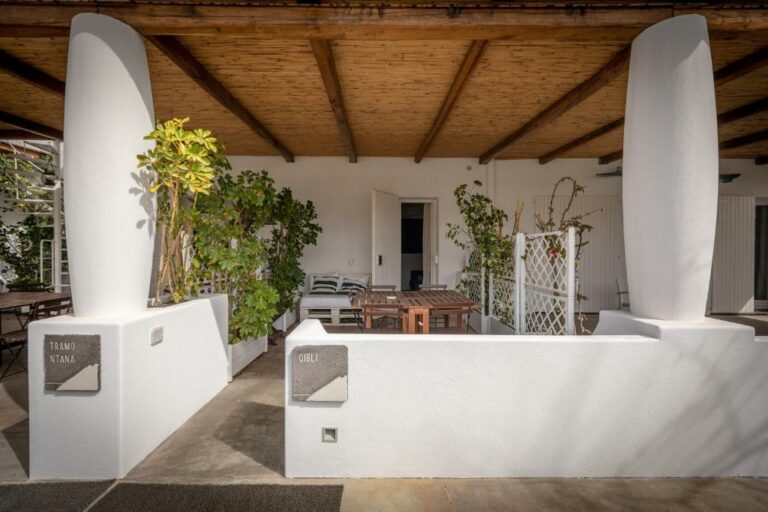 gabbiano relais stromboli beach hotel sicily 3 768x512