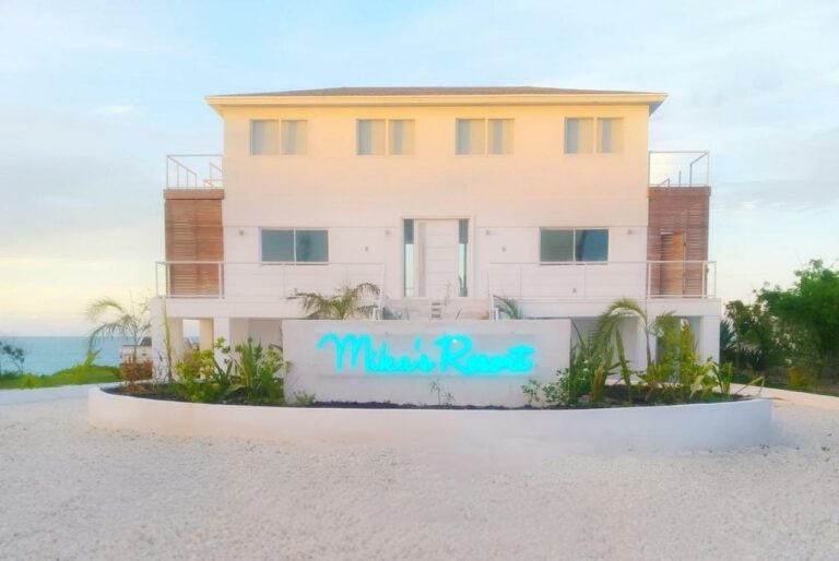 mika resort beach hotel bahamas3 768x514