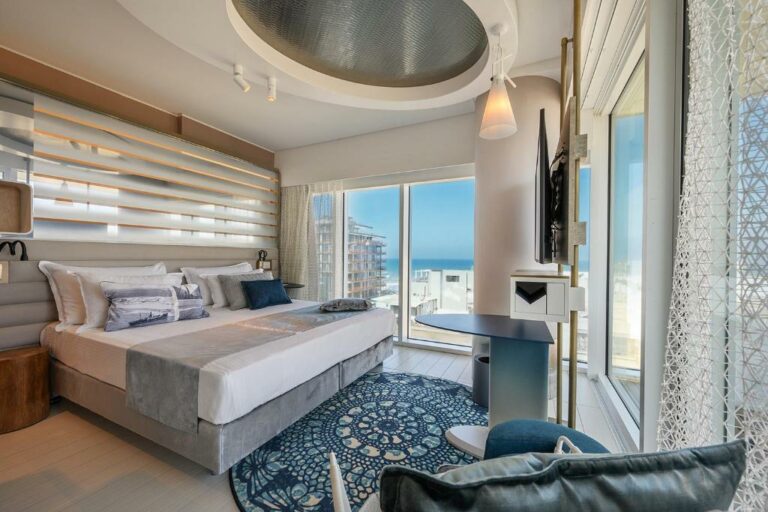 port tower beach hotel 8 768x512