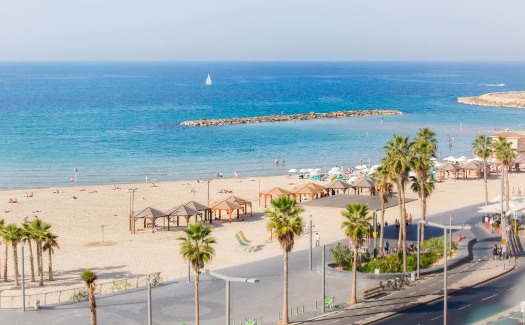 prima tel aviv beach hotel7