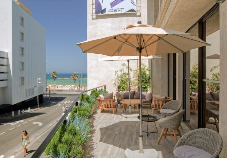 prima tel aviv beach hotel8 768x535