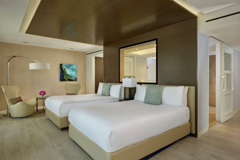 ritz carlton beach hotel 3 768x512
