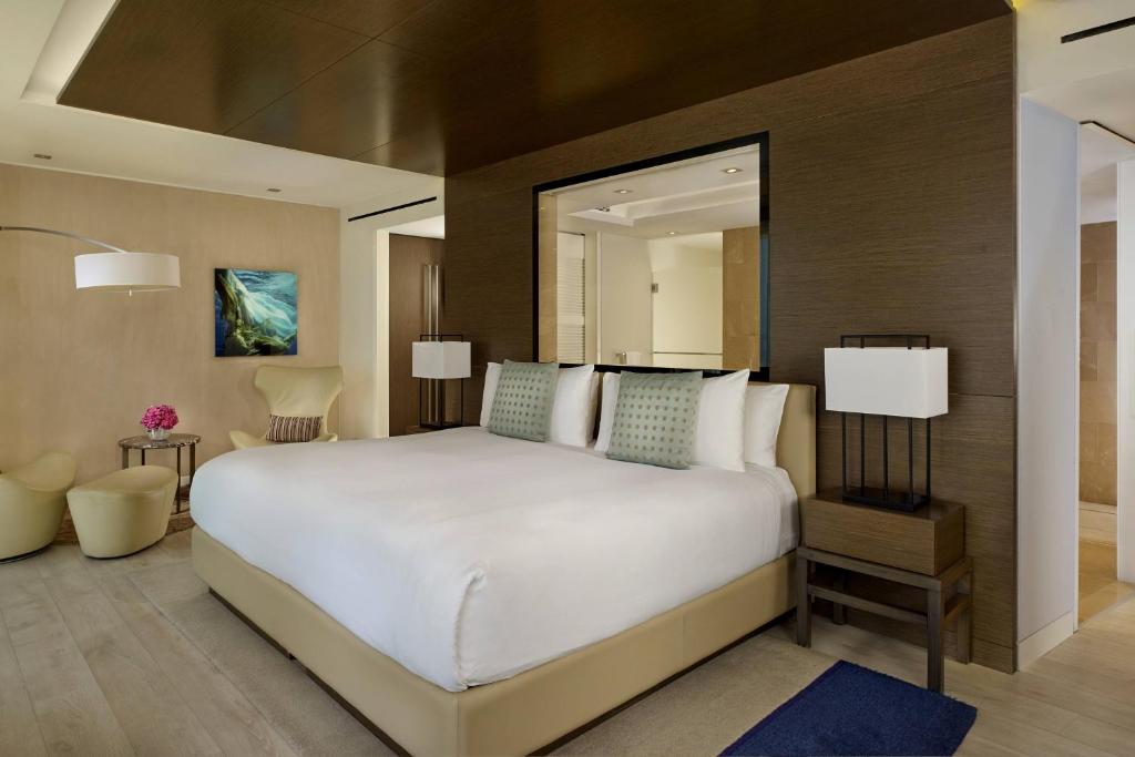 ritz carlton beach hotel 6