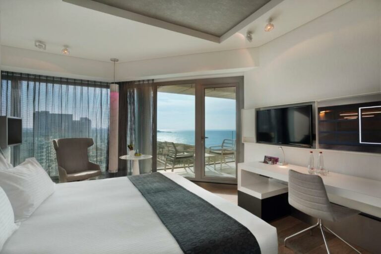 royal beacj hotel tel aviv 4 768x512