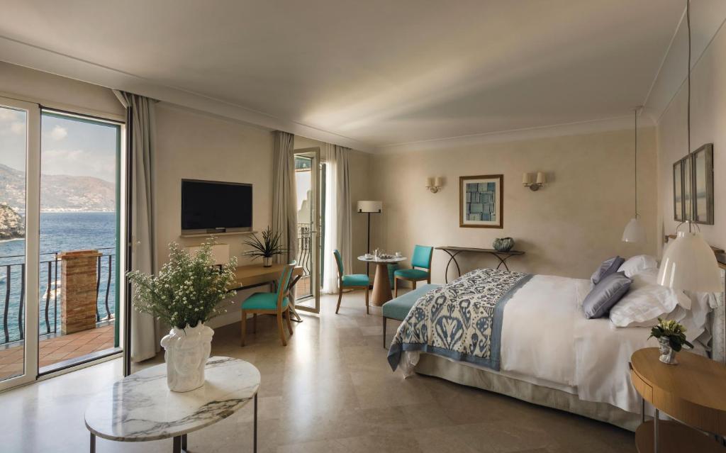 villa andrea taormina beach hotel sicily 4