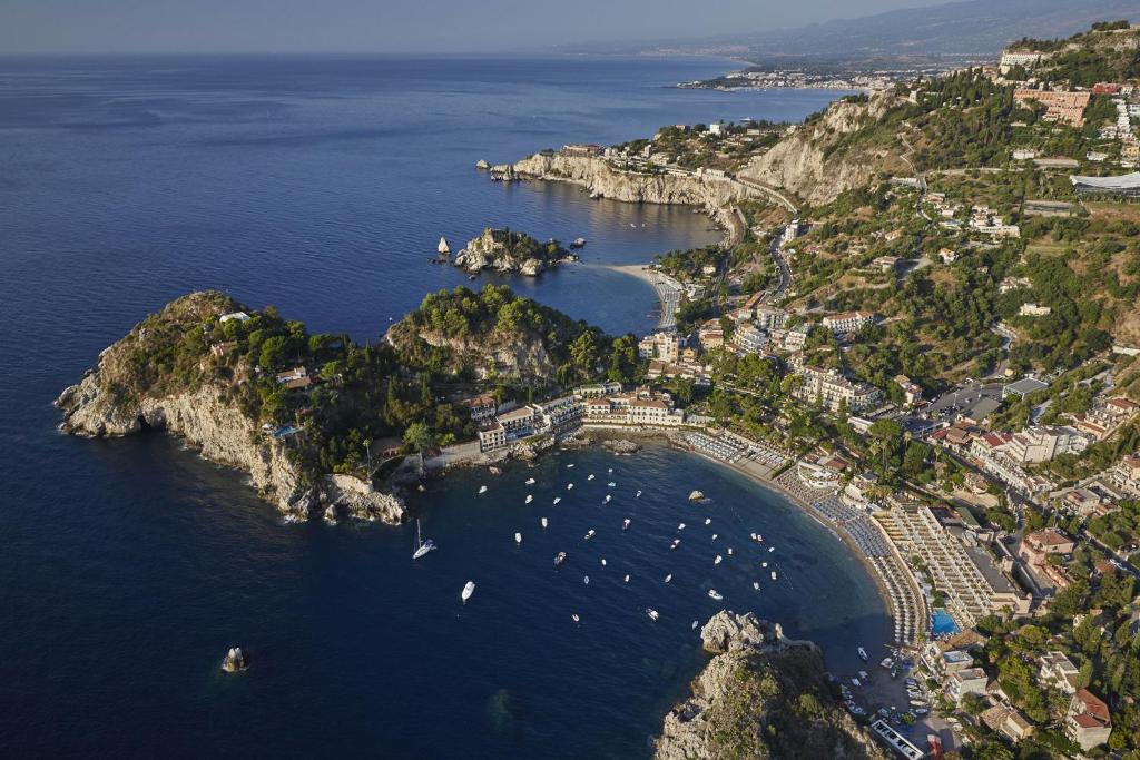 villa andrea taormina beach hotel sicily