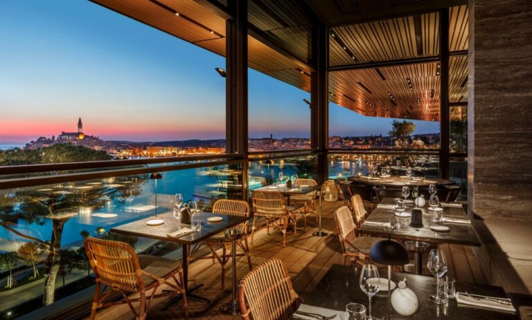 Grand park hotel roving croatia beach hotel 14 768x463